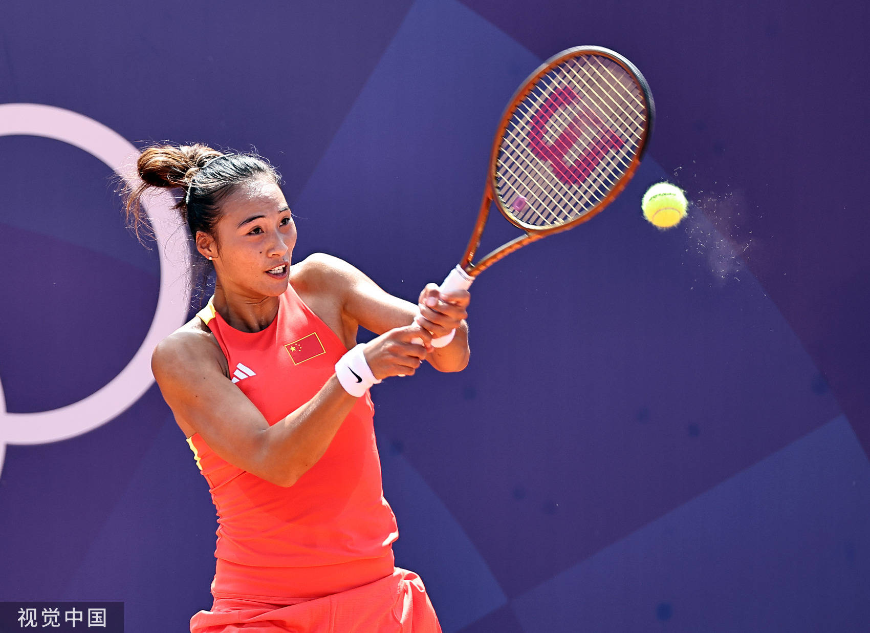 了他个人在 了他个人在