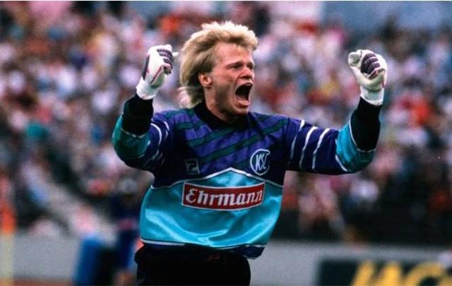 而凯恩虽无 而凯恩虽无